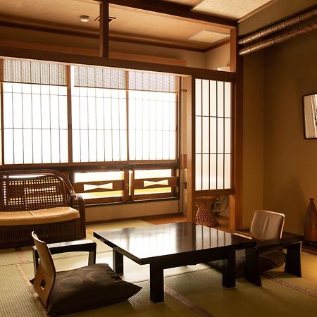 城崎温泉 旅館 つばき乃 - Kinosaki Onsen Ryokan Tsubakino Toyooka  Extérieur photo